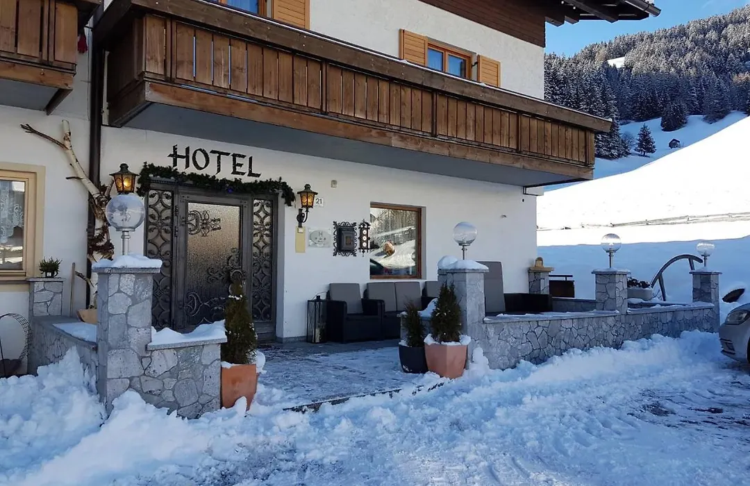 Hotel Silvesterhof-1